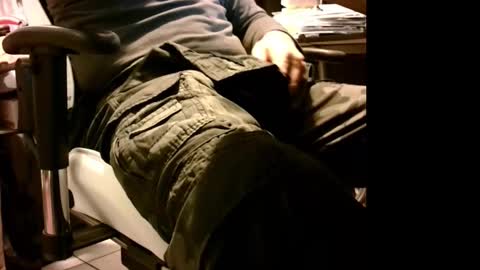Snapshot of lonelypumabreizh chatting on October 11, 2025, 5:28 am Pumabreizh online show from October 11, 2025, 5:28 am