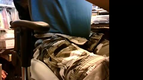 Snapshot of lonelypumabreizh chatting on October 15, 2025, 7:52 am Pumabreizh online show from October 15, 2025, 7:52 am