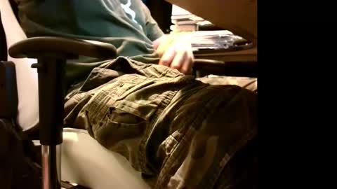 Snapshot of lonelypumabreizh chatting on October 20, 2025, 6:47 am Pumabreizh online show from October 20, 2025, 6:47 am