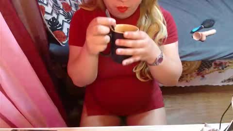 lonelysofia6969 online show from May 24, 2026, 4:45 pm