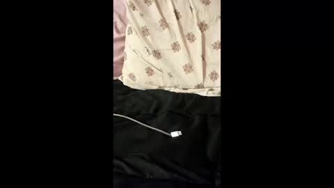 lonewolf848286 online show from March 1, 2026, 6:37 am