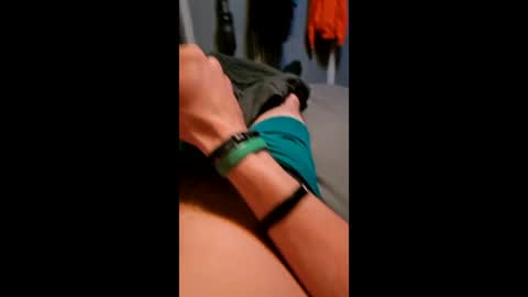 longhairguy27 online show from December 14, 2024, 4:01 am