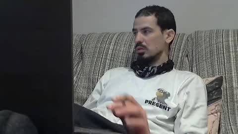 Alejandro Rulitos Twitter longnight55 Intagram 5longnight5 online show from January 31, 2025, 7:08 pm