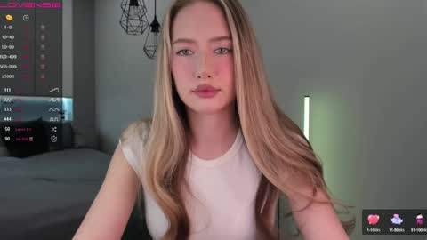 Snapshot of longoriaeva chatting on December 26, 2024, 2:48 pm Eva online show from December 26, 2024, 2:48 pm