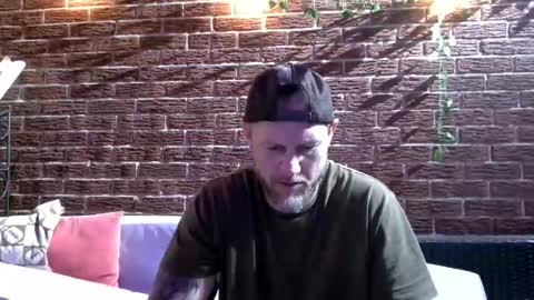 Bradsobad88 online show from June 3, 2026, 2:36 am