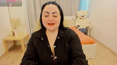 Nina online show from February 17, 2026, 12:01 pm