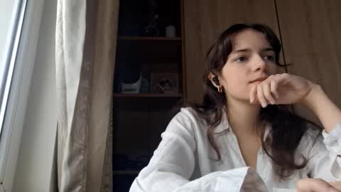 Snapshot of lonniegoldrup chatting on December 4, 2025, 8:34 am Kelly u can call Kelik online show from December 4, 2025, 8:34 am