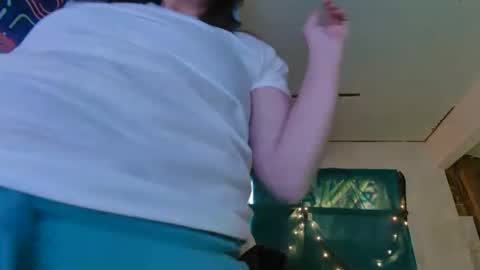 Londoncashmere69  online show from December 2, 2024, 1:46 pm