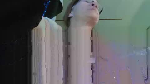 Londoncashmere69  online show from February 4, 2025, 12:29 am