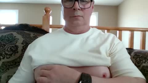 look823 online show from May 26, 2026, 5:42 pm