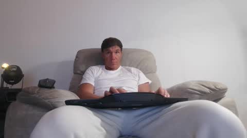 Snapshot of look_bigcock chatting on February 11, 2025, 12:48 pm Seamus Love online show from February 11, 2025, 12:48 pm