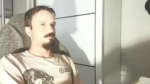 Lucas online show from December 16, 2025, 12:54 pm