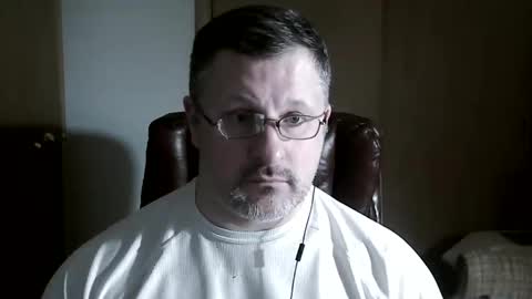 Snapshot of lookin75 chatting on February 26, 2025, 4:58 am lookin75 online show from February 26, 2025, 4:58 am