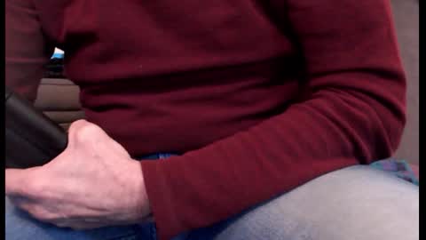 looking469 online show from February 19, 2026, 6:26 pm