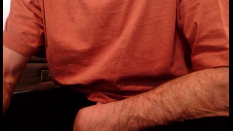 looking469 online show from February 24, 2026, 8:51 pm