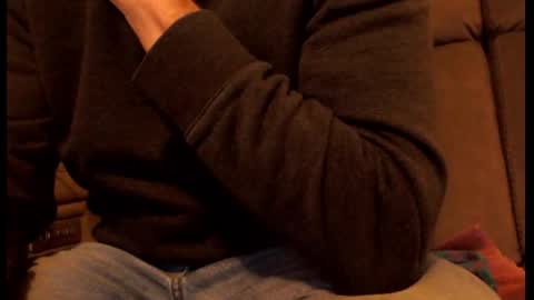 looking469 online show from February 27, 2026, 12:43 am