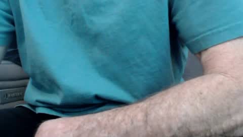 looking469 online show from April 23, 2026, 3:47 pm