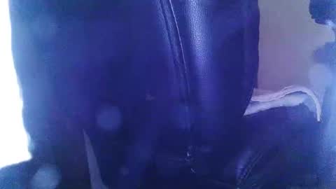 lookingforcougars500 online show from November 29, 2025, 3:37 pm