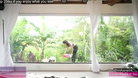 Snapshot of loollypop24 chatting on November 10, 2025, 6:40 pm Chaturbatexxjessica online show from November 10, 2025, 6:40 pm