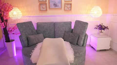 Loona Nyx online show from November 12, 2025, 11:32 am