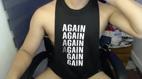 Snapshot of lord_of_cum69 chatting on December 20, 2025, 2:07 am Macky online show from December 20, 2025, 2:07 am