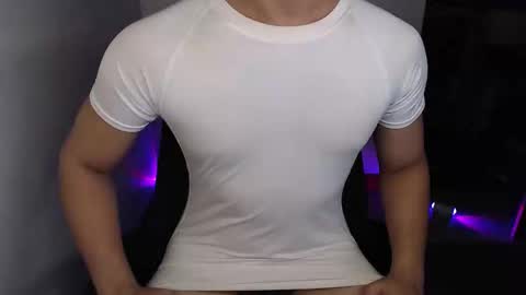 Snapshot of lord_of_cum69 chatting on May 22, 2026, 1:35 am Macky online show from May 22, 2026, 1:35 am