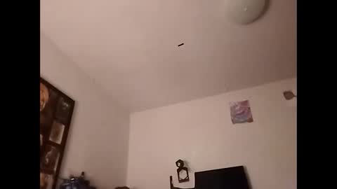 Snapshot of lordhung79 chatting on December 15, 2025, 11:03 am Lordhung79 online show from December 15, 2025, 11:03 am