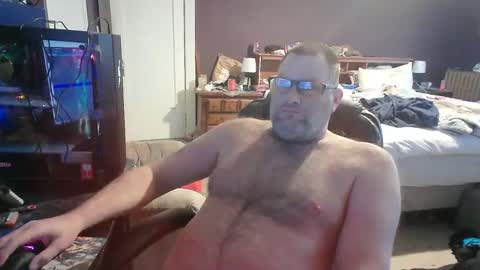 Snapshot of lordimaran chatting on March 1, 2025, 12:45 pm lordimarans room online show from March 1, 2025, 12:45 pm