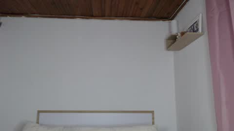 lorem_adams online show from May 15, 2026, 4:08 am