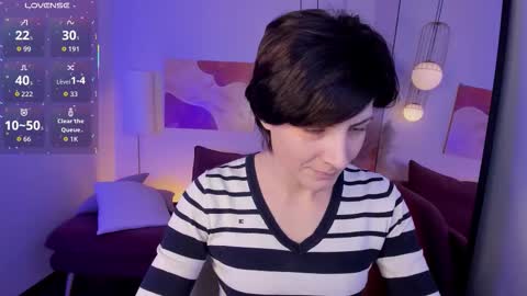 Snapshot of loren_daze chatting on December 22, 2025, 7:49 am Loren online show from December 22, 2025, 7:49 am