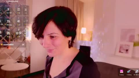 Snapshot of loren_daze chatting on January 10, 2026, 7:54 am Loren online show from January 10, 2026, 7:54 am