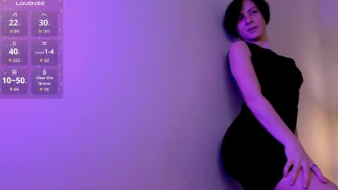 Snapshot of loren_daze chatting on February 2, 2026, 8:02 am Loren online show from February 2, 2026, 8:02 am