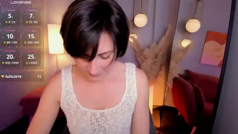 Snapshot of loren_daze chatting on June 10, 2026, 2:16 pm Loren online show from June 10, 2026, 2:16 pm