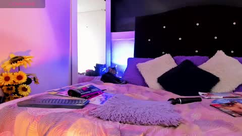 Snapshot of lorena_capelli_ chatting on January 24, 2025, 5:10 am lesly lorena online show from January 24, 2025, 5:10 am