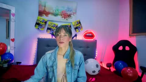 lorena_sweet3 online show from July 4, 2026, 2:23 pm