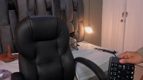 Snapshot of lorena_vieira_ chatting on February 9, 2025, 12:17 am Lorena Vieira online show from February 9, 2025, 12:17 am