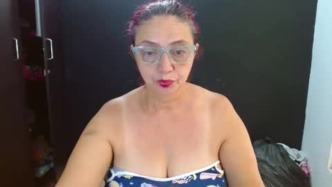 Lorena.. online show from September 28, 2025, 5:29 pm
