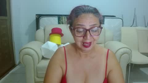 Lorena.. online show from October 19, 2025, 1:17 am