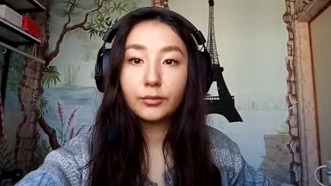 Snapshot of lorenelanosa chatting on December 3, 2025, 6:21 am Sofia online show from December 3, 2025, 6:21 am