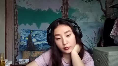 Snapshot of lorenelanosa chatting on December 16, 2025, 11:04 am Sofia online show from December 16, 2025, 11:04 am