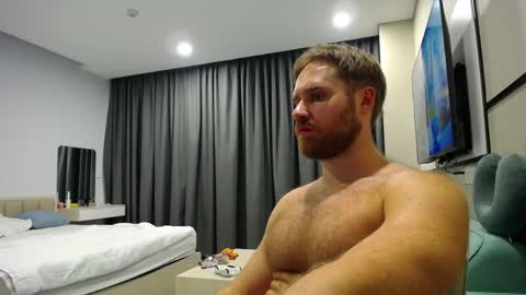 Snapshot of lorenzolux chatting on April 6, 2026, 5:36 pm Lorenz online show from April 6, 2026, 5:36 pm