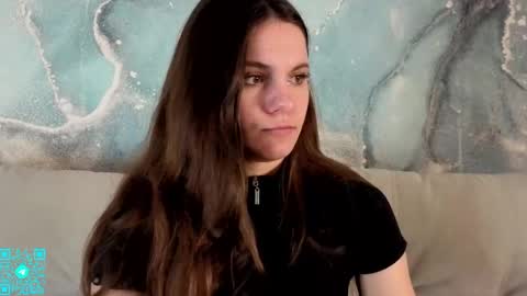 Chloe for Fan BlackHole online show from April 18, 2026, 5:06 pm