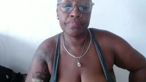 loretybighot online show from February 2, 2025, 12:57 pm