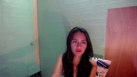 Snapshot of lori_luxe chatting on December 17, 2025, 8:59 pm LORI online show from December 17, 2025, 8:59 pm