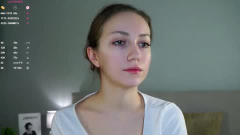 Naomi online show from December 3, 2025, 9:02 pm