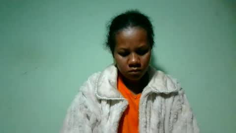 Snapshot of lorienne98 chatting on June 21, 2026, 9:01 am lorienne98 online show from June 21, 2026, 9:01 am