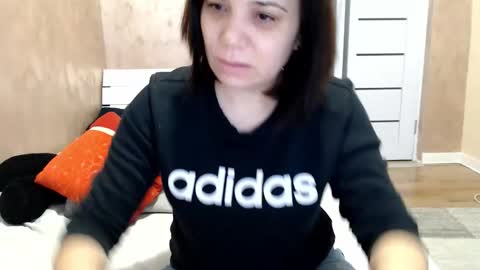 Snapshot of lorragrey chatting on February 6, 2026, 6:18 am LorraGrey online show from February 6, 2026, 6:18 am