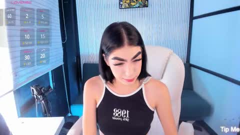 Snapshot of lorrainehunter chatting on March 23, 2026, 12:31 pm Lorraine online show from March 23, 2026, 12:31 pm