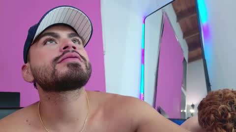 Snapshot of los_juanes chatting on May 15, 2026, 7:15 am JUAN JUAN online show from May 15, 2026, 7:15 am