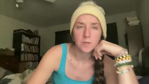 lothlori online show from December 18, 2025, 2:17 am